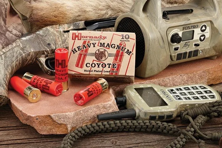 Heavy Magnum Coyote 00 Buckshot 12 Gauge Shotgun Ammo - 10 Round Box