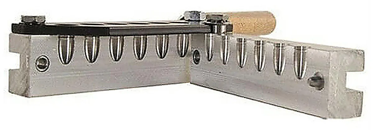90457