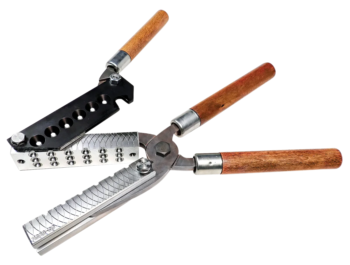 90486