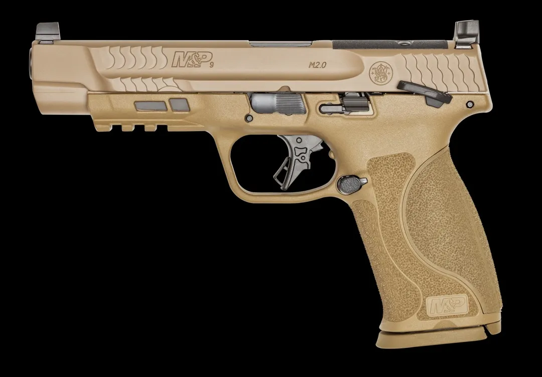 M&P M2.0 5" 17 Round 9mm Luger Pistol - Flat Dark Earth