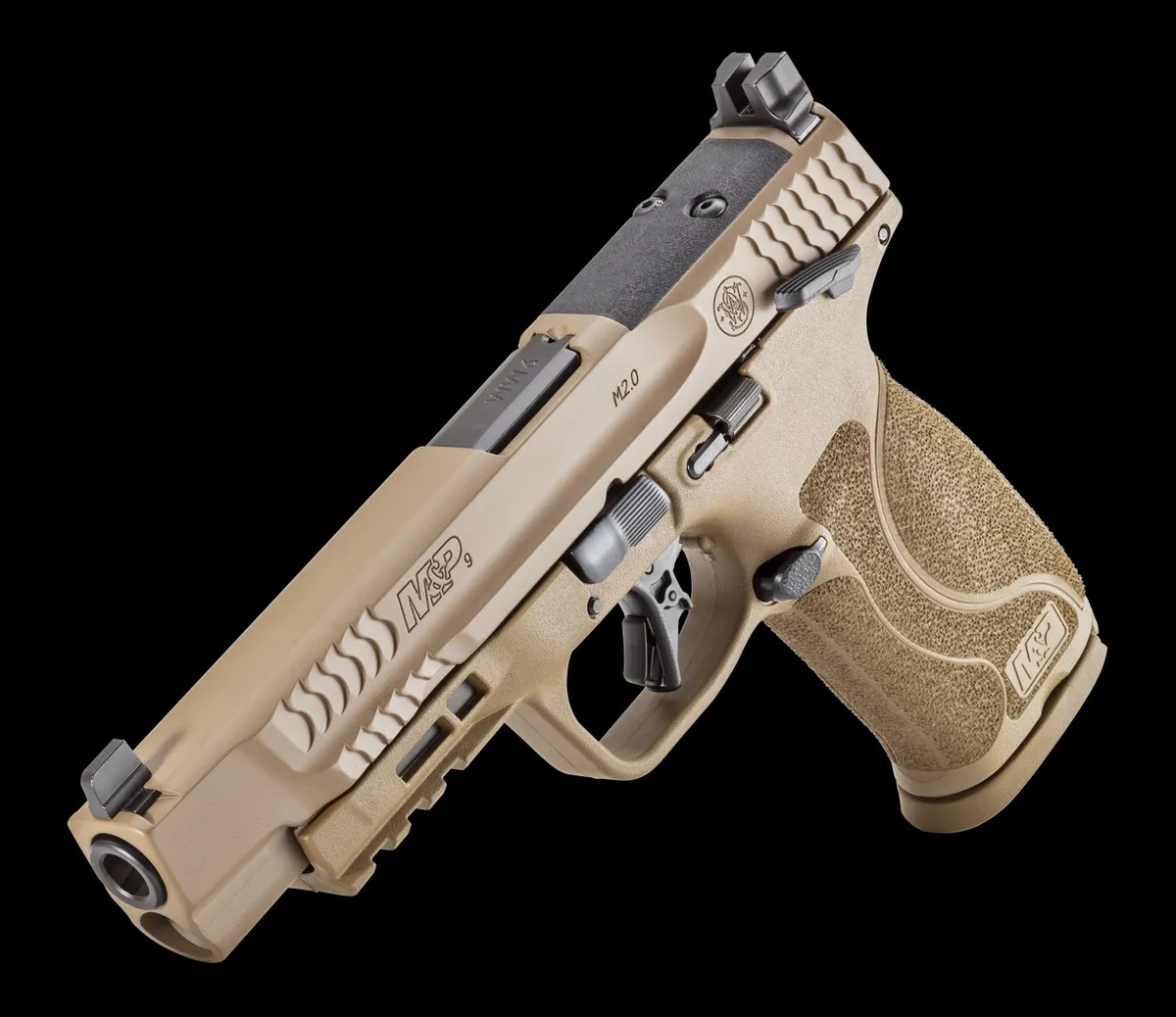 M&P M2.0 5" 17 Round 9mm Luger Pistol - Flat Dark Earth