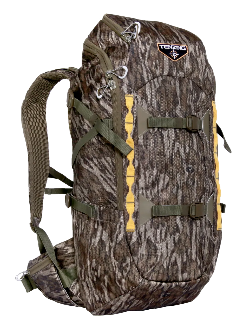 2300 Hunting Daypack - Mossy Oak Bottomland