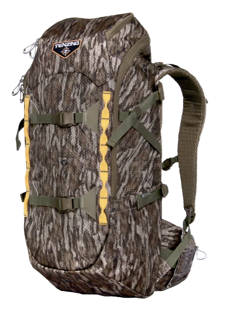 2300 Hunting Daypack - Mossy Oak Bottomland